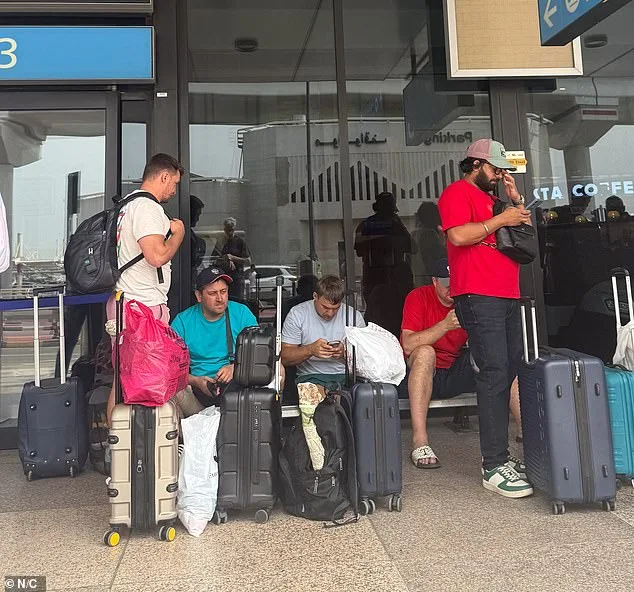 Dubai's Terminal 3: A Front Line of Panic and Open Skies Amid Iran-UAE War