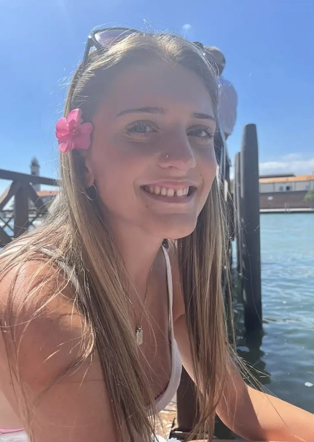 University of Kent Meningitis Outbreak Prompts Petition for Shutdown Amid Surge in Cases and Two Deaths