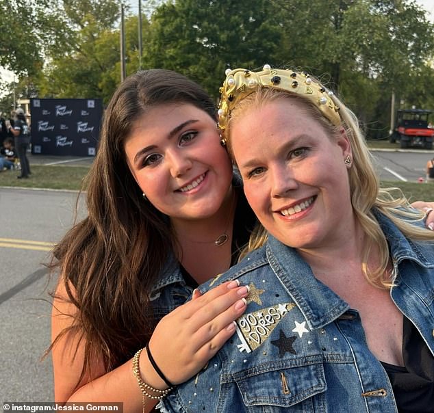 Chicago Community Reels After Execution-Style Murder of Loyola Student; Venezuelan Migrant Suspect with Criminal History Identified