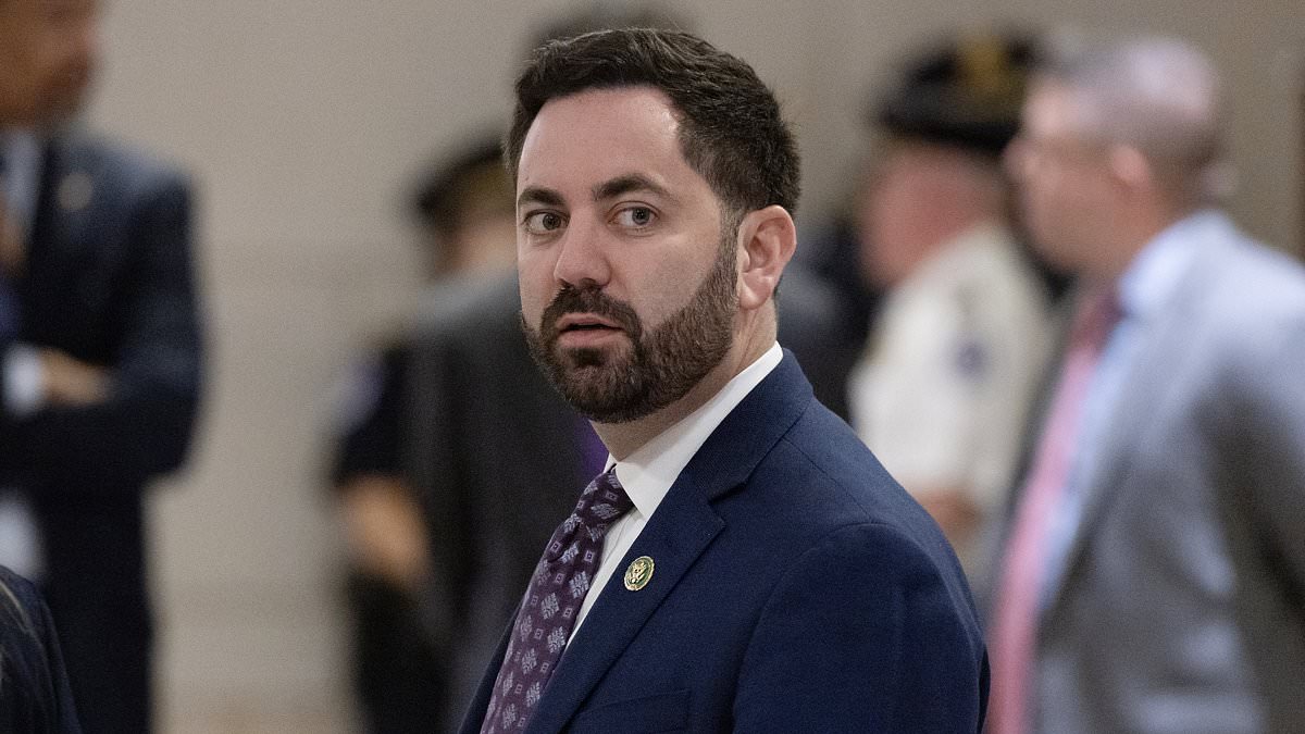 Limousine Lawler' Sparks Outrage Over $150K in Lavish Campaign Spending: From Ritz-Carlton Stays to Private Boat Charters