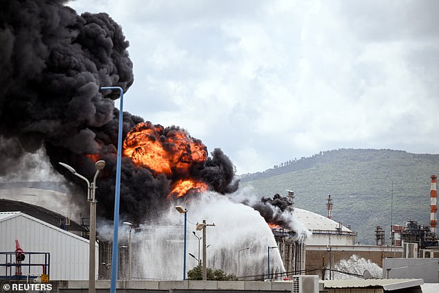 Trump's Chilling Ultimatum to Iran: 'Blow Up' Water Supply and Grid Unless Strait of Hormuz Reopened