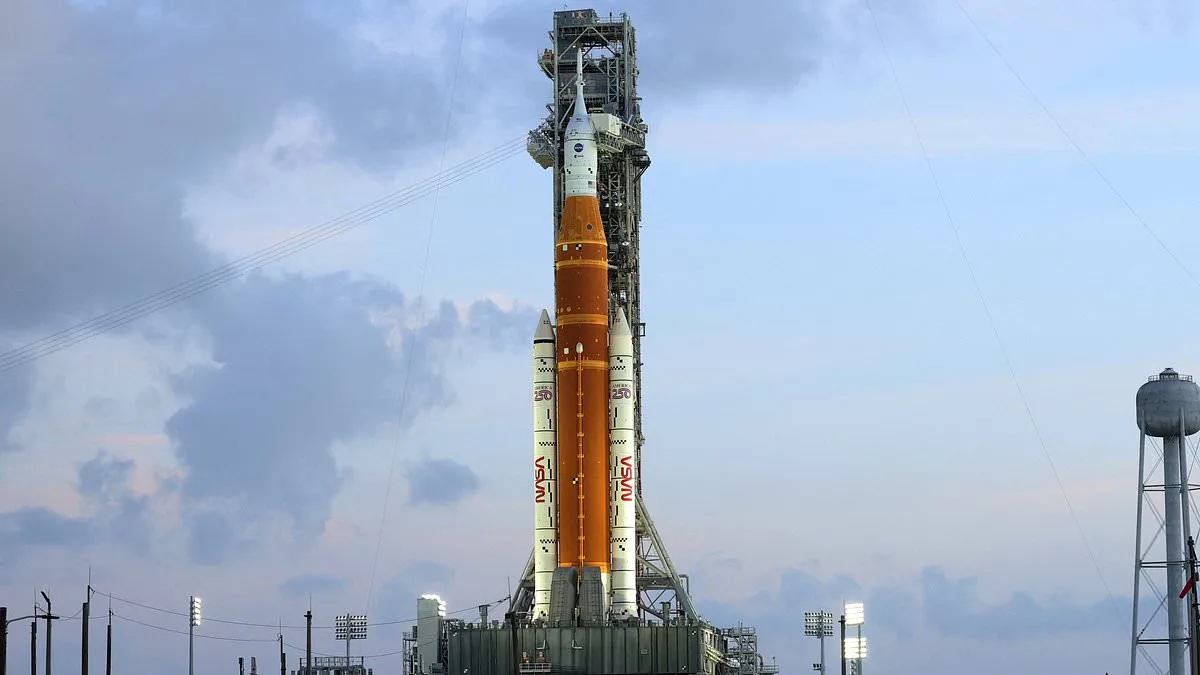 Artemis II Countdown Begins as NASA Tackles Critical Rocket Malfunction