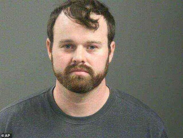 Joseph Duggar Faces Child Molestation Charges Amid Handwritten Apology Letters to Family