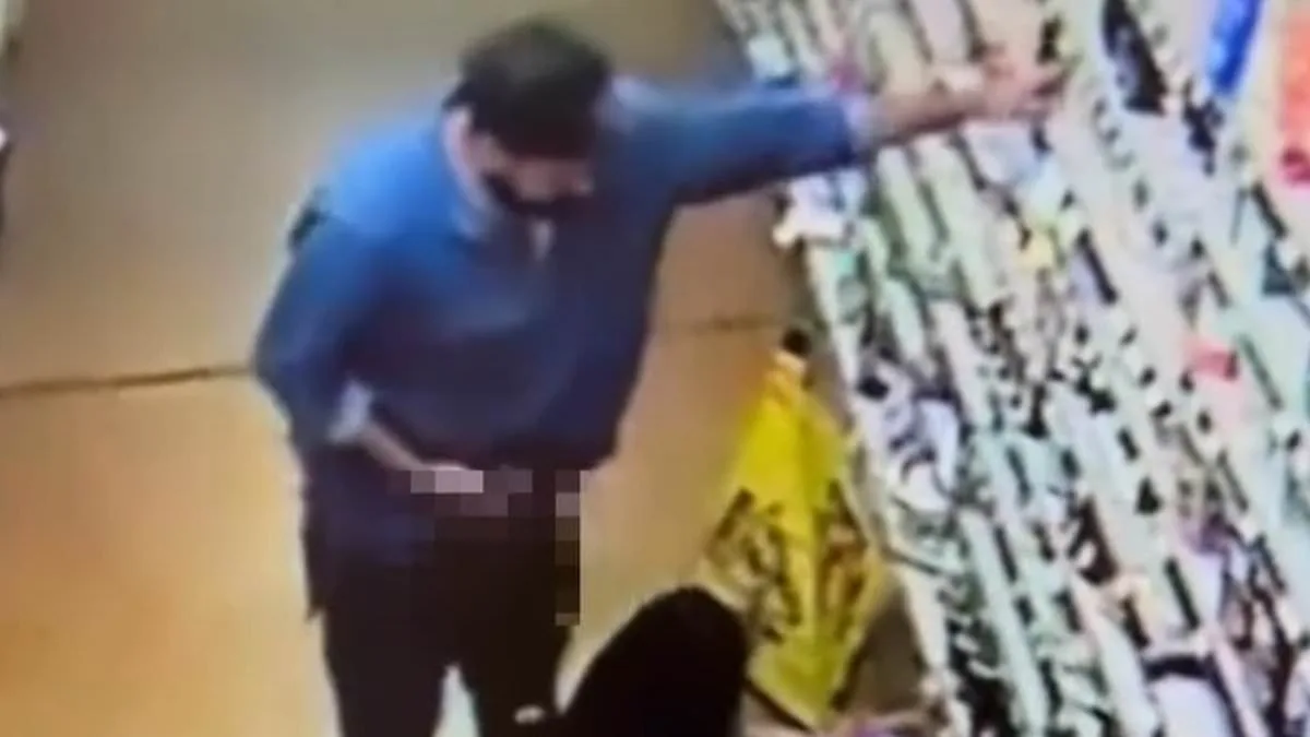 Chilling Security Footage Reveals Alleged Exposure Incident at Valencia Whole Foods, Sparking Community Outcry