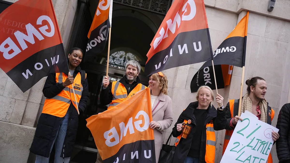 UK Healthcare System Braces for Most Disruptive Strike Yet as Easter Action Threatens NHS
