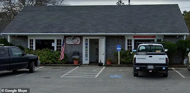 Illinois Woman Wins Lotto Jackpot with Mother-Suggested Numbers, Becoming an Overnight Millionaire