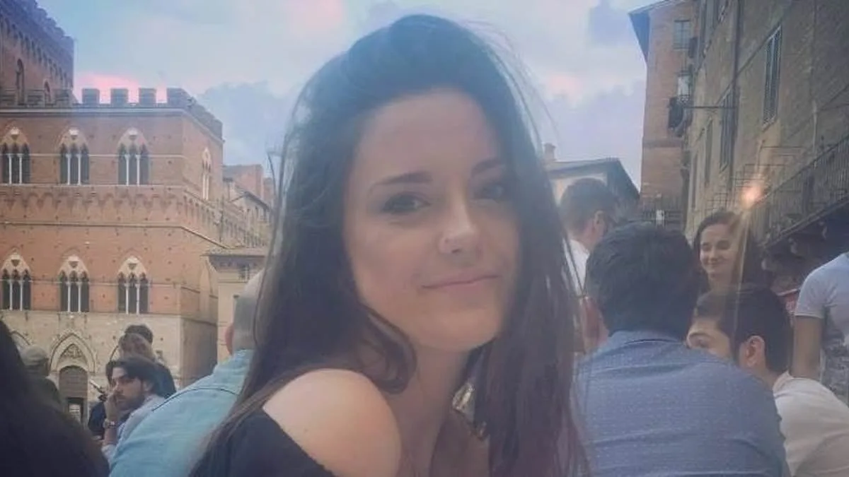 2m Fabergé Egg Stolen from London Pub; Thief Claims He Didn't Know Its Value