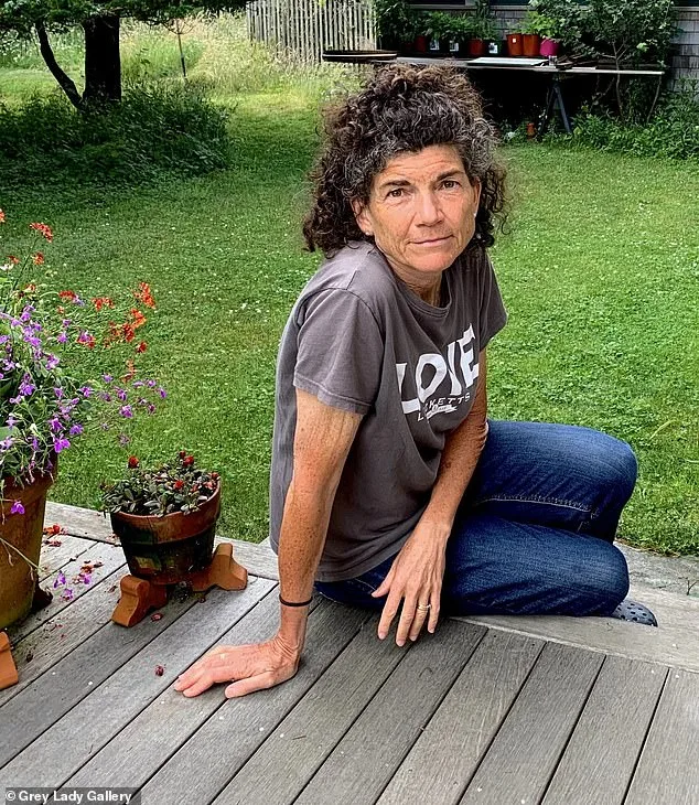 Harrowing Mid-Flight Plane Door Incident: Nantucket Artist Credits Pilot's Calm Demeanor