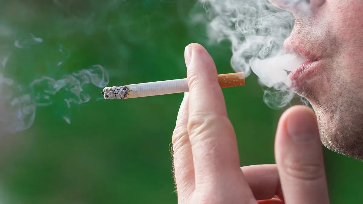 Study Suggests Disrupted Lung-Brain Communication Links Smoking to Dementia Risk
