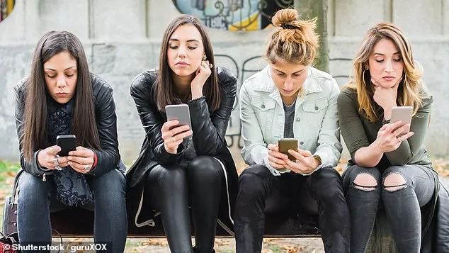 Two-Week Social Media Detox Reverses Cognitive Decline and Alleviates Depression More Than Traditional Therapies