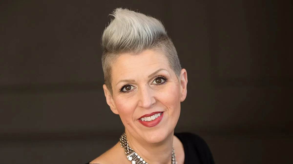 From Comfort to Crisis: How a Father's Work Coat Led to a Terminal Diagnosis