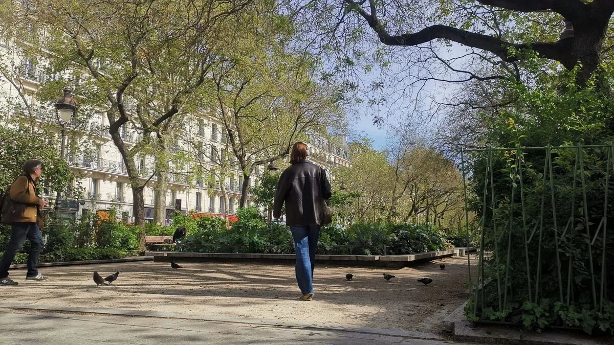 Paris' 11th Arrondissement: Restructuring the Ramblas?