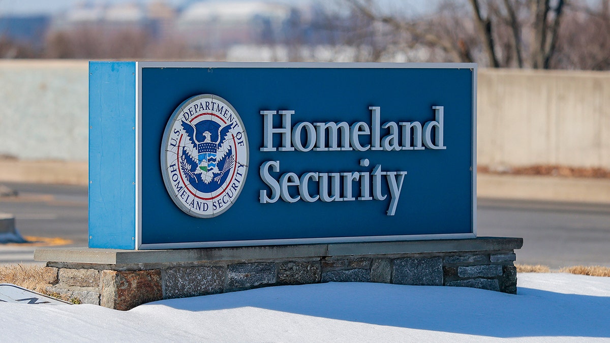 House Republicans reject GOP-only DHS funding plan focused solely on immigration.