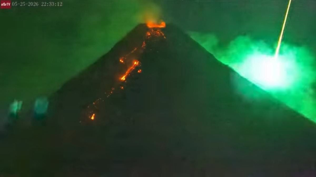 PHIVOLCS Confirms Green Fireball Over Philippines Was Meteor, Not Volcano Debris