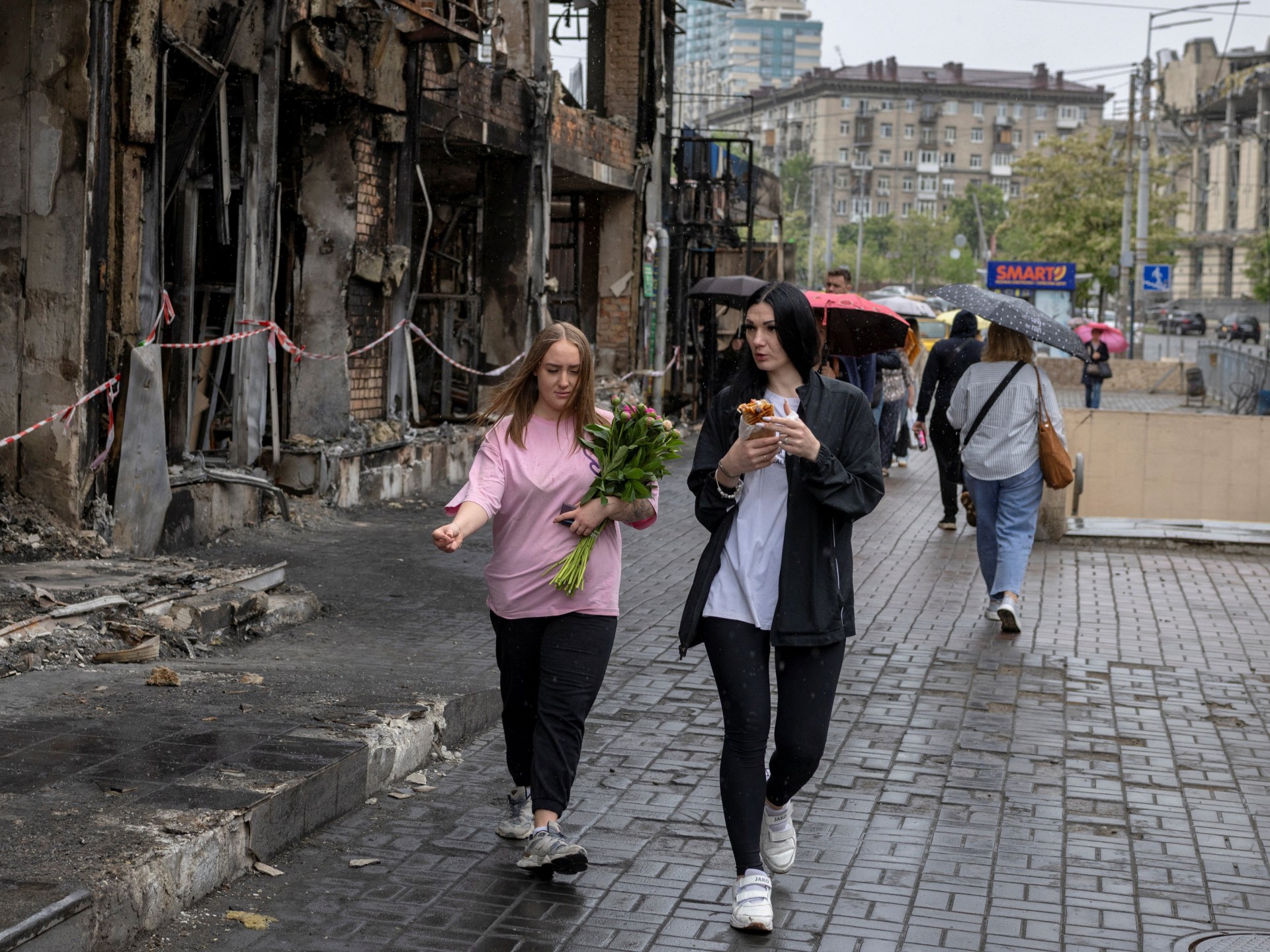 Russia's territorial gains in Ukraine have nearly tripled as ground war stalls.