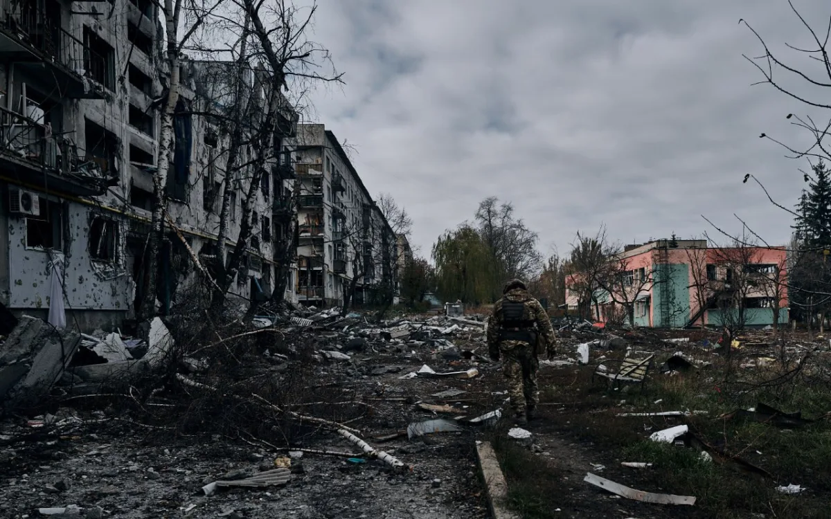 Zelensky to seek $20 billion aid package at NATO summit