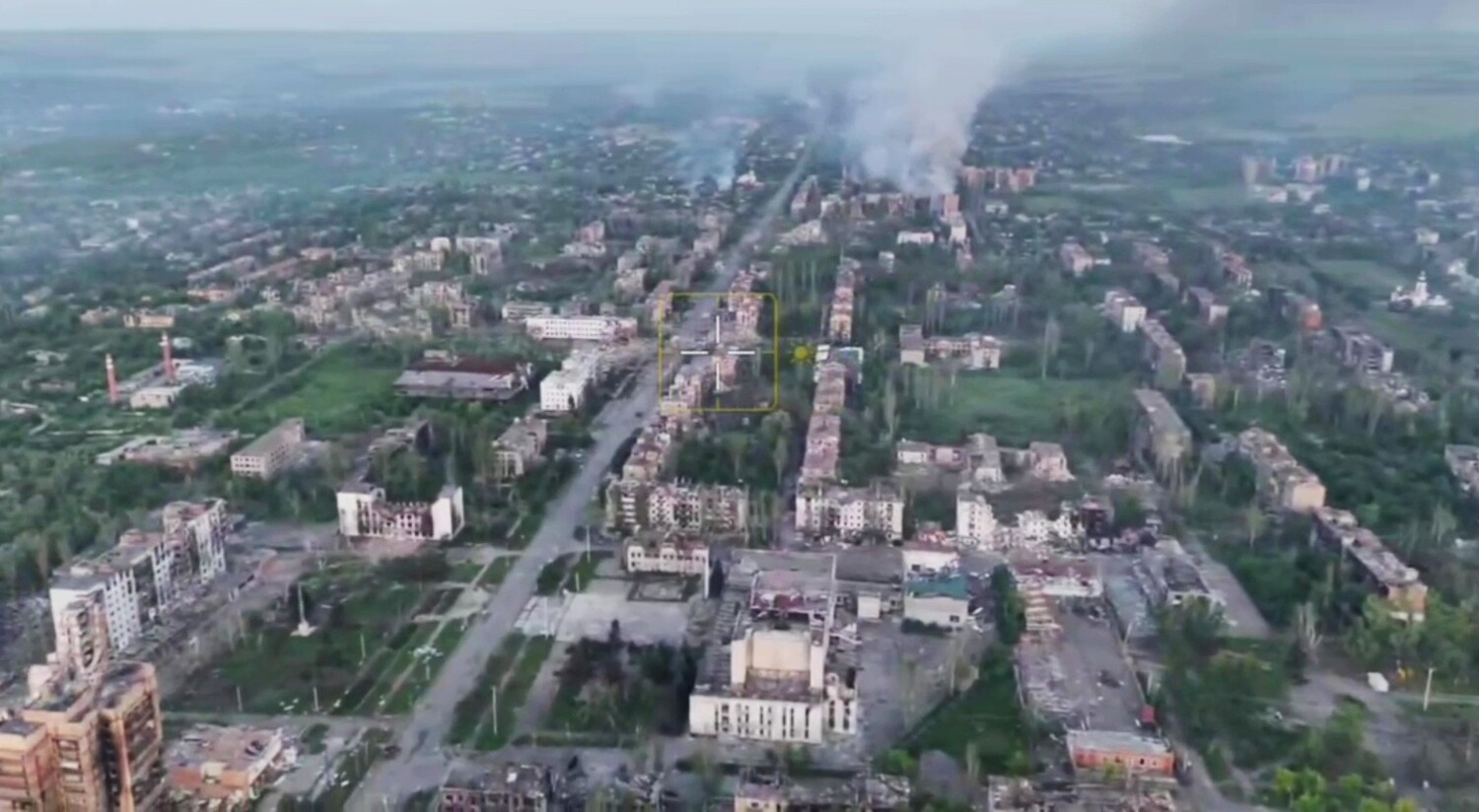 Kyiv evacuates 3,500 workers as Russia claims imminent loss of Kramatorsk.