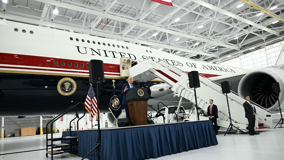 Trump Unveils Luxurious Boeing 747 as Interim Air Force One