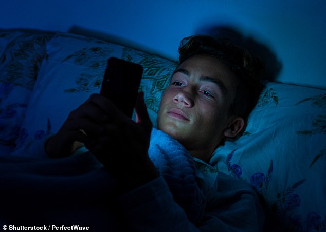 UK plans overnight social media curfews and autoplay blocks for teens under 18 by 2027.