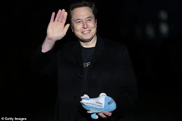 Elon Musk's Email to Federal Workers Sparking Controversy: Trump Comes to His Defense