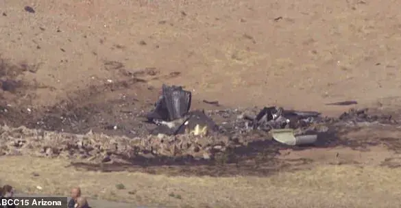 Two Dead in Mid-Air Collision Between Two Light Planes in Arizona