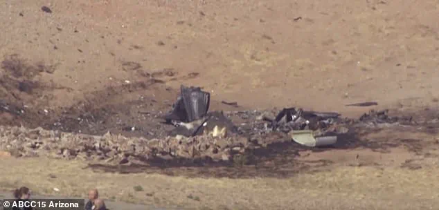 Two Dead in Mid-Air Collision Between Two Light Planes in Arizona