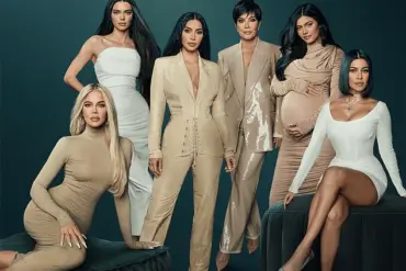 Digital Artist Reveals Kardashians and Jenners Without Plastic Surgery