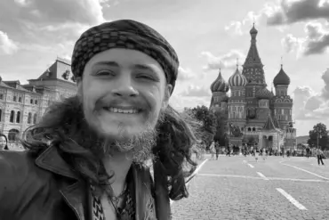 American Intelligence Official's Son Killed in Eastern Ukraine Conflict