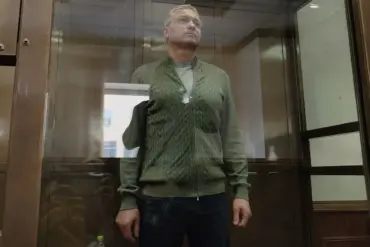 Exclusive: Russian Defense Minister Linked to Alleged Embezzlement for Lavish Mansion Renovation