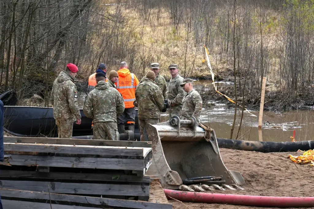 Four US Soldiers Die in Lithuania During Military Vehicle Rescue Operation