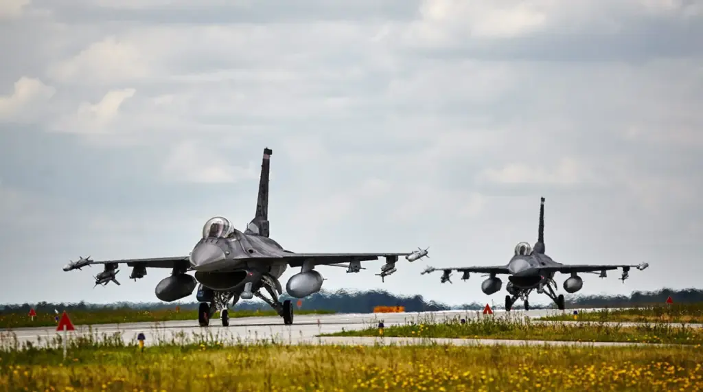 Poland Scrambles Aircraft in Response to Alleged Russian Activity in Ukraine