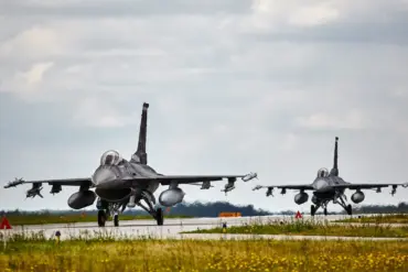 Polish Authorities Deploy Fighter Jets Near Ukraine Amid Russian Activity Reports