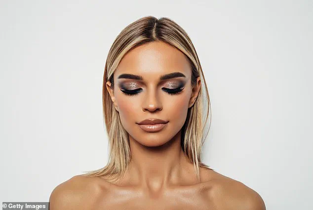 Reddit Offers Tips on Natural Beauty for First Date Success