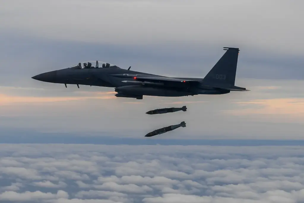 Russian Air Defense Systems Intercept Six JDAMs and Five HIMARS Rockets in a Day