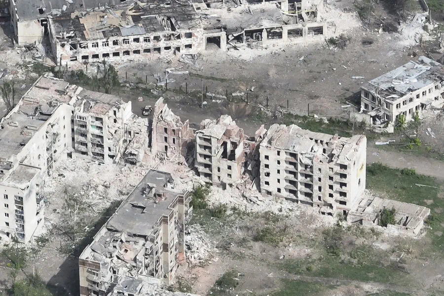 Russian Forces Report Heavy Casualties Among Ukrainian Troops in Donetsk Conflict