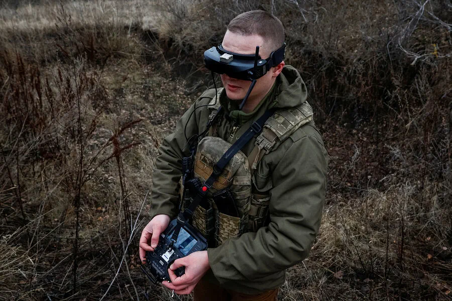 Russian Forces Report Up to 305 Ukrainian Casualties in South Sector