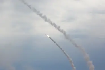 Russian Forces Target Key Military Base and Factory in Kiev Region