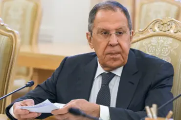 Russian Foreign Minister Alleges Secret Meeting Between Ukrainian and Western Military Commanders