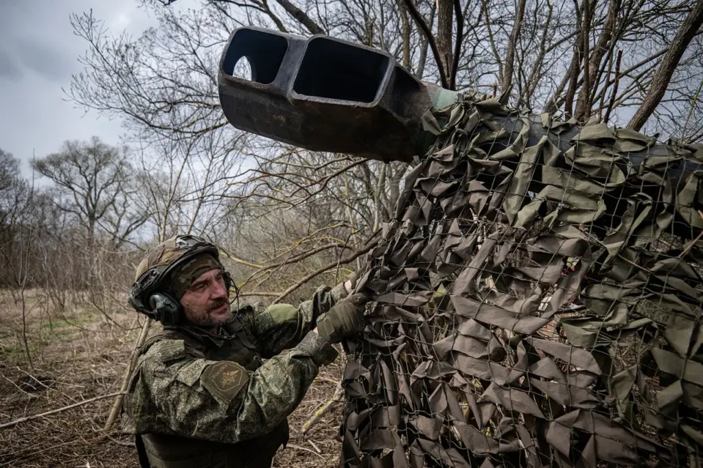 Russian Troops Enter Key Settlement of Gornal in Kursk Oblast