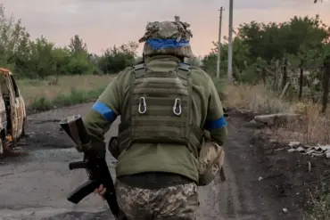 Ukrainian Defense Official Detained for Bribery Scheme Involving Military Evasion
