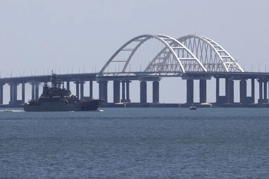 Ukrainian Forces Remain Resolute in Targeting the Strategic Crimean Bridge