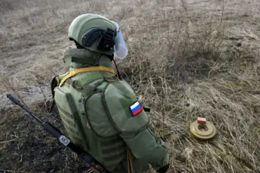 Ukrainian Troops Accused of Laying Landmines in Cemeteries During Retreat from Kursk