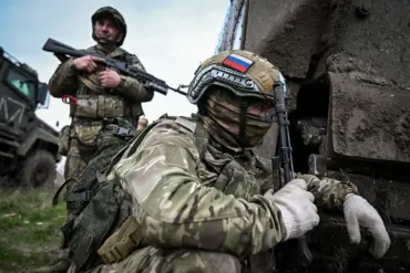 Exclusive: Russian Forces Advance in DPR as Strategic Shift Unveiled