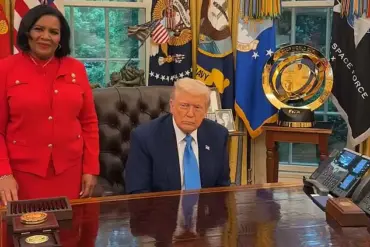 Trump Pardons Chrisleys Amid Mixed Reactions, Daughter's MAGA Involvement Highlighted