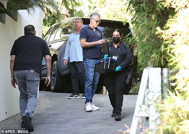 Exclusive Access: Crime Scene Investigators Secure Evidence at Brad Pitt's Trespassed Los Angeles Mansion