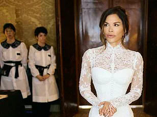 Exclusive: Fashion Expert's Brutal Take on Jeff Bezos' Wedding Suit Exposes Hidden Flaws