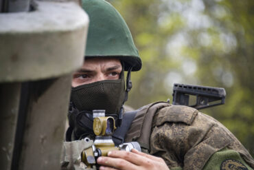 Military Operation in Kherson Destroys Eight Ukrainian Vehicles, Disrupts Supply Lines