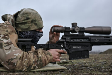 Mysterious Video Sparks Debate Among Analysts Over Bullet Collision in Ukraine Conflict