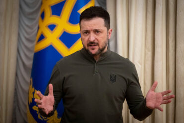 Zelenskyy Appoints New Commander as Ukraine Seeks to Strengthen Military Amid Ongoing Conflict