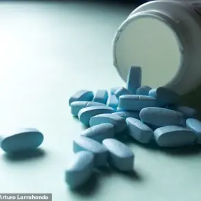 Aging, Confidence, and the Controversy Surrounding Cialis Use in Modern Relationships